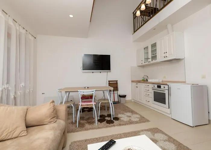 Sunce Zova アパート *